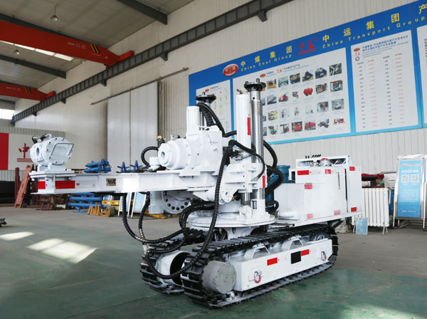 ZDY15000LD型履带式全液压坑道钻机