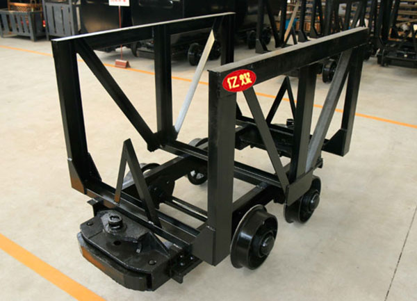 MLC5-6材料车