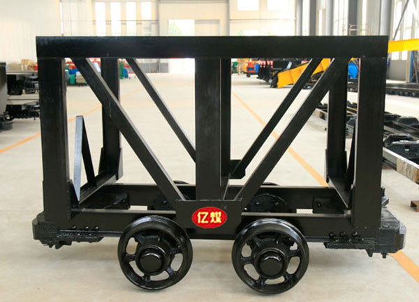 MLC3-6材料车