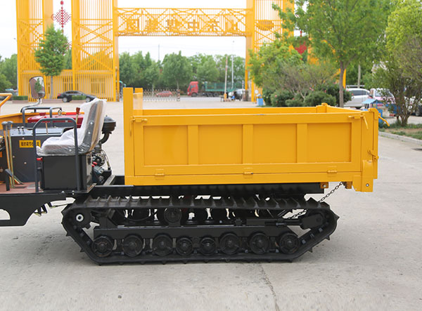 4吨履带运输车