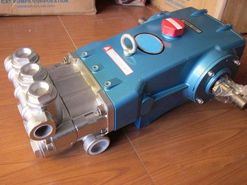 HT400三缸柱塞泵