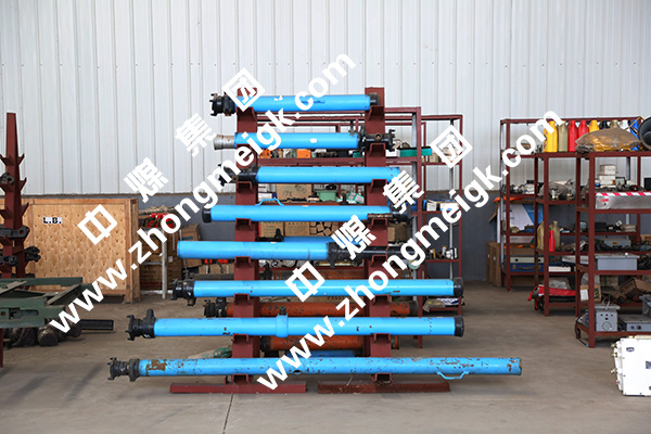 //