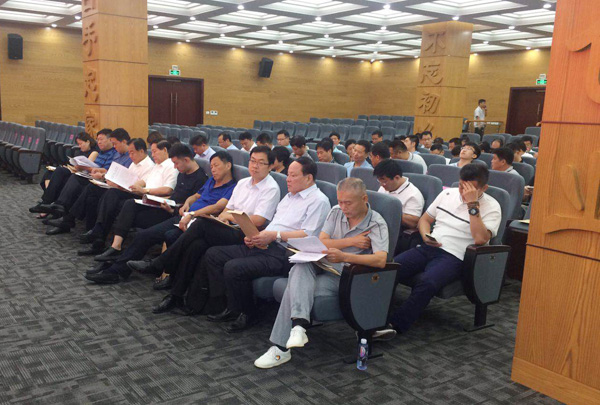 //